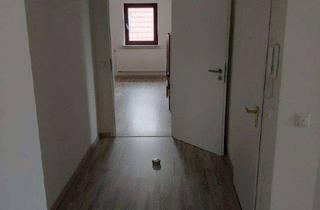 Wohnung mieten in 86163 Hochzoll, Modernes Wohnen in Augsburg: 2019 Saniertes Dachgeschoss mit moderner Einbaukücke