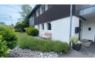 Doppelhaushälfte kaufen in 45529 Hattingen, Großzügige Architekten-Doppelhaushälfte in bevorzugter Sackgassenlage von Hattingen-Niederwenigern