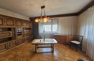 Einfamilienhaus kaufen in 72189 Vöhringen, Ein Häusle zum Verlieben!Solides Einfamilienhaus mit Potential in sonniger Lage von Vöhringen.
