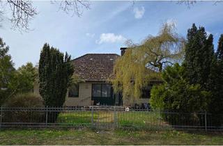 Haus kaufen in Lerchenfeld, 25436 Heidgraben, Bungalow mit großem Grundstück
