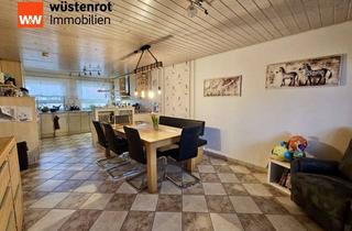 Haus kaufen in 72415 Grosselfingen, Familienglück im Mehrgenerationenhaus mit tollem Garten im Herzen von Grosselfingen!Ihre Chance...