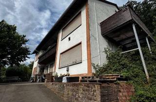 Anlageobjekt in 67659 Erfenbach, Kapitalanlage mit Substanz – 3-Fam.Haus in begehrter Wohnlage in Kaiserslautern