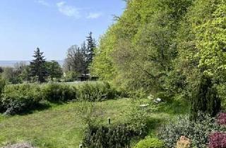 Grundstück zu kaufen in 25813 Husum, Geräumiges Grundstück mit Altbestand in erstklassiger Lage – Ihre Chance auf wertvolles Immobilienpo
