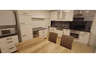 Immobilie mieten in 35614 Aßlar, Frisch kernsaniert: 2-Zimmer-Wohnung im UG mit Gartenblick — EBK/ teil möbliert, Zi. auf Zeit, WG