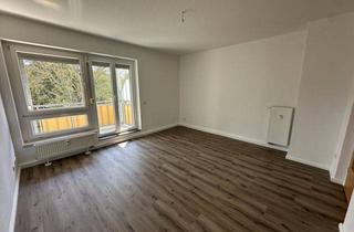 Wohnung mieten in Theaterstraße 48, 07545 Gera, 3 Raum Wohnung mit Balkon & Mietergarten in Gera-Untermhaus!