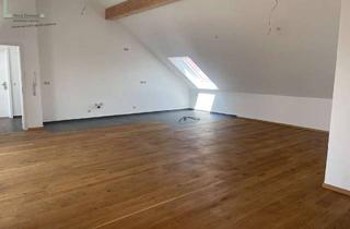 Wohnung kaufen in Hofmattenweg 21, 79238 Ehrenkirchen, Exklusive 3-Zimmer-Dachgeschosswohnung mit sonniger Dachterrasse!
