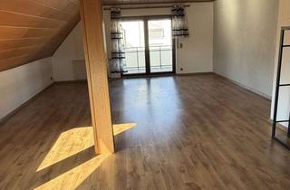 Wohnung kaufen in Höhenweg 10, 76437 Rastatt, Ruhige Lage: Großzügige Obergeschoß- und Dachgeschoßwohnung in Rastatt-Rauental