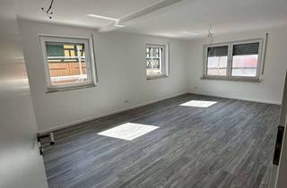 Wohnung mieten in 96250 Ebensfeld, 3.5 Zimmer Wohnung, Kernsaniert, EBK, Balkon, Garage