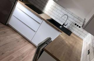 Wohnung mieten in Bürgermeister-Fuchs-Straße 71, 68169 Neckarstadt, lichtdurchflutete, sanierte, 3-Zimmer-Altbau Wohnung, mit hohen Decken in Mannheim