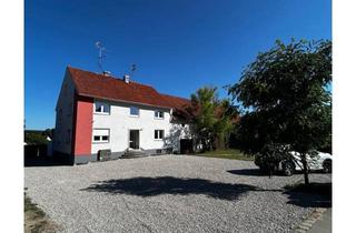 Haus kaufen in Bauernstraße 25, 86561 Aresing, Exklusiv modernisiertes Zweifamilienhaus mit großem Baulandgrundstück und Ausbaupotenzial