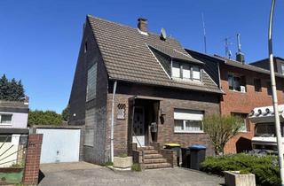 Einfamilienhaus kaufen in Ulrichstraße 119, 50226 Frechen, Charmantes Einfamilienhaus mit großem Balkon, Innenhof und viel Potenzial