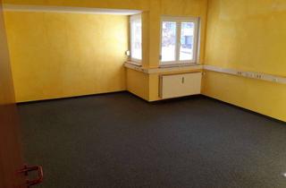 Büro zu mieten in Dreißentalstraße 22, 73447 Oberkochen, Büroräume mit 2 Stellplätze 1 Garage zu vermieten