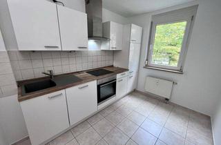Wohnung mieten in Levenstraße, 07545 Gera, Idyllisch wohnen! 3-Raum Wohnung mit Einbauküche, Wanne und Süd-Balkon.