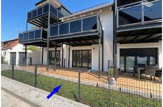 Wohnung kaufen in 86916 Kaufering, 3,2% mögl. Rendite! Edle Designer-Luxuswohnung 2-ZKB im EG mit Terrasse und bester Ausstattung