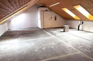 Wohnung kaufen in 68305 Waldhof, Dachspeicher zum Ausbau in kleinem Parteienhaus - viel Potential & tolle Lage