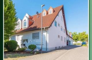 Wohnung kaufen in 64347 Griesheim, Schnuckelige, helle, offene 3 Zimmer Dachgeschosswohnung mit 3 PKW-Stellplätzen