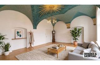 Wohnung kaufen in 86381 Krumbach, Herrschaftlich wohnen im Schloss Niederraunau Einzigartiges 1-Zimmer-Juwel mit historischem Charme