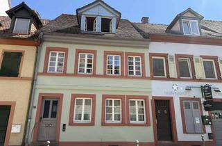 Wohnung mieten in 76131 Innenstadt-Ost, Studio-Apartement in der Karlsruher-Innenstadt mit Dachterrasse