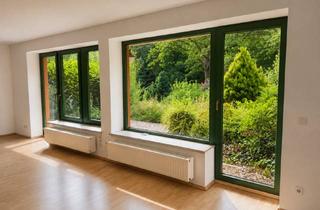 Wohnung mieten in Nansenstr. 12, 09116 Schönau, Großzügige 2-Zimmer-Souterrainwohnung mit Terrasse & Garten in Schönau