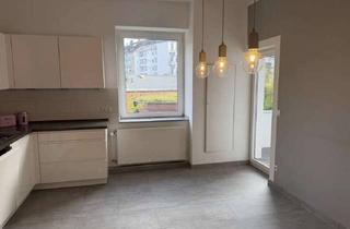 Wohnung mieten in Quirinstrasse 12, 40545 Oberkassel, Helle Altbauwohnug in bester Lage