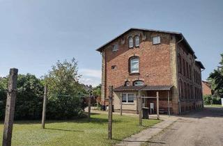 Wohnung mieten in Warenshöfer Weg 2a, 17192 Waren, 2-Raumwohnung in Waren (Müritz) sucht neuen Mieter!
