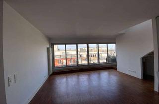 Wohnung mieten in Warschauerstraße 61, 10243 Friedrichshain, Maisonette Wohnung im Dachgeschoss mit Terrasse