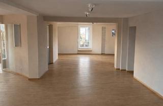 Wohnung mieten in Zum Steingraben, 95503 Hummeltal, 2-Zimmer-Wohnung mit Balkon in Hummeltal