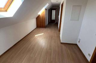 Wohnung mieten in Rother Straße, 89284 Pfaffenhofen, 3-Zimmer-Wohnung mit Balkon in Pfaffenhofen an der Roth