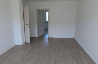 Wohnung mieten in Oststraße 76, 08233 Treuen, 3-Zimmer Wohnung mit Balkon