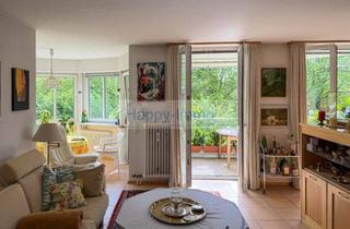 Wohnung kaufen in 85551 Kirchheim, Gepflegte, große 2-Zimmer-ETW mit verglastem Westerker & TG Platz / Verkauf auf Nießbrauchbasis