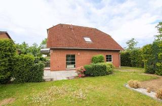Haus kaufen in 38543 Hillerse, In idyllischer Feldrandlage! Gepflegtes Zweifamilienhaus mit schönem Garten in Hillerse.