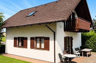 Haus kaufen in 36275 Kirchheim, Ihr Rückzugsort am See – stilvolles Ferienhaus im beliebten Seepark Kirchheim