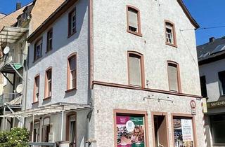 Haus kaufen in 56841 Traben-Trarbach, Lukrativ vermietetes Dreiparteienhaus in zentraler Stadtlage
