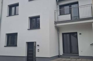 Haus kaufen in Hauptstraße, 65843 Sulzbach, MFH oder Baugrundstück oder alles zusammen kaufen in Sulzbach