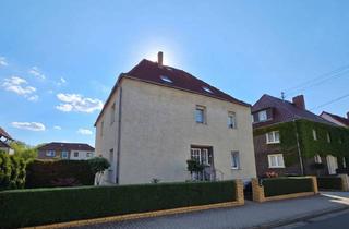 Haus kaufen in 06749 Bitterfeld-Wolfen, Großzügiges Wohnhaus mit zwei Wohnebenen, Doppelgarage und Ausbaureserve
