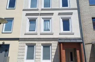 Anlageobjekt in 23554 St. Lorenz Nord, Mehrfamilienhaus mit 3 Wohneinheiten – Solide Kapitalanlage mit Entwicklungspotenzial