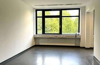 Büro zu mieten in Döbelner Straße, 12627 Hellersdorf, Modernes Büro mit schönem Linoleumboden ++ ca. 73 m² ++ provisionsfrei für den M