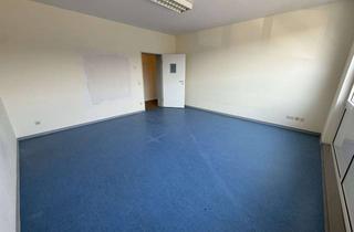Büro zu mieten in Technologiepark 24, 22946 Trittau, Büro im 1.OG (98m², 3 Büroräume, 2 WCs, 1 Abstellraum)