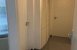 Wohnung kaufen in Alfred-Neumann-Anger 14, 81737 München, Geschmackvolle 3-Zimmer-Wohnung mit gehobener Innenausstattung mit Balkon in München Perlach