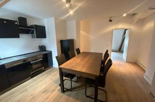 Wohnung mieten in 49074 Innenstadt, Frisch renovierte 3 - 4 er WG Wohnung mit neuer Einbauküche!