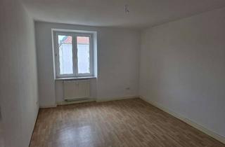 Wohnung mieten in Ysenburgstr. 2a, 97082 Zellerau, 3-ZW mit großer Küche - nah zum Main - ideal für Studenten-WG!