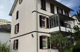 Wohnung mieten in Alleestraße, 65812 Bad Soden, Helle, stilvoll renovierte Altbauwohnung mit großer Veranda in Bestlage