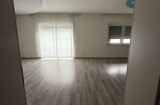 Wohnung mieten in Helwigstraße 28a, 64521 Groß-Gerau, Zuhause mit 3 Zimmern und Balkon in Groß-Gerau