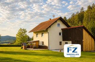 Haus kaufen in 94163 Saldenburg, Charmantes Sacherl in Alleinlage mit 1.613 m² Grundstück und Ausbaupotenzial im Bayerischen Wald