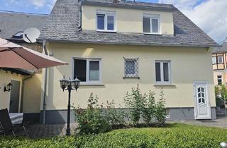 Haus kaufen in 56179 Niederwerth, Stilvolles Rheininselhaus mit Garten, Garage & Rheinblick – kernsaniertes Zuhause auf Niederwerth