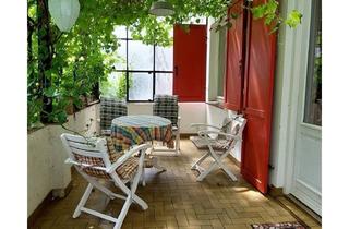 Wohnung kaufen in 30169 Hannover, Rarität am Maschsee: Maisonette mit Garten & Balkonen