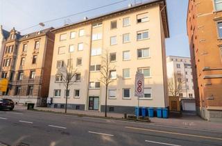 Wohnung kaufen in 89073 Ulm, ++City Wohnung in Ulm++ Helle, renovierungsbedürftige DG-Wohnung mit 2-Bädern, EBK, 1 Stellplatz