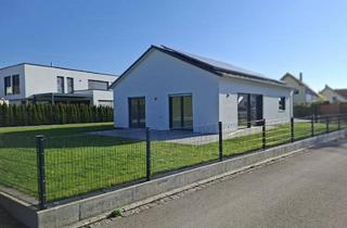 Haus kaufen in 89429 Bachhagel, Willkommen in ihrem Traumhaus - modernes und ebenerdiges Wohnkonzept für die kleine Familie