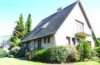 Einfamilienhaus kaufen in 25469 Halstenbek, Halstenbek - EFH mit 980 m² Grundstück & Baupotenzial in Halstenbek Hamburg
