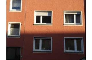 Wohnung kaufen in 63743 Aschaffenburg, Aschaffenburg - Gepflegte Wohnung mit Garten, Carport und ausgebautem Dachzimmer